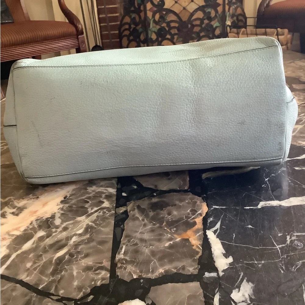 Authentic coach taylor sky blue large pebbled leather tote 16x10